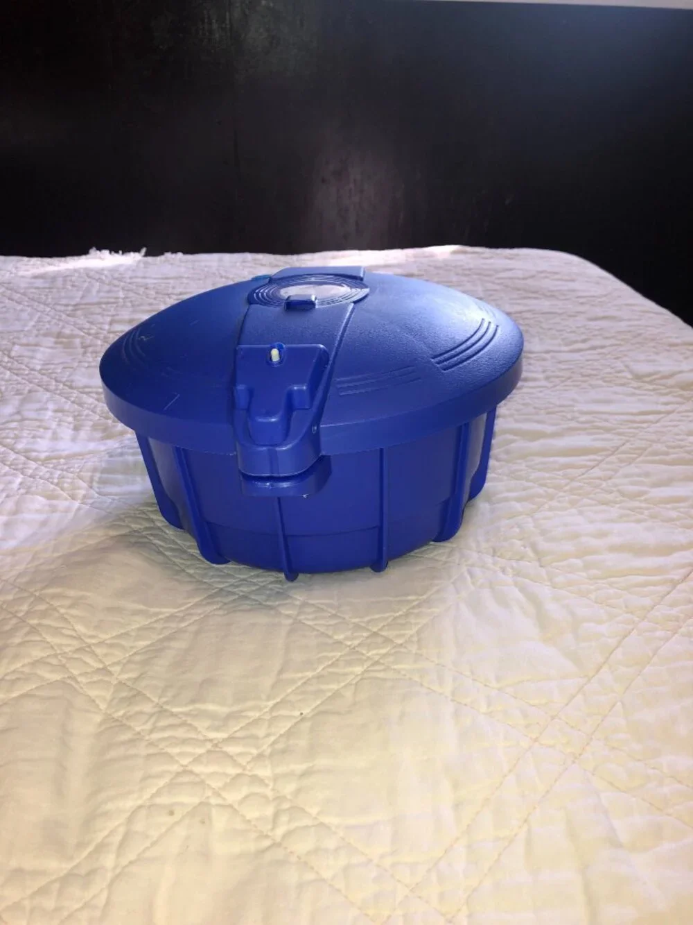 Prepology 4 quarts Microwavable Plastic Pressure Cooker Blue